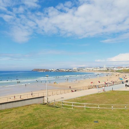 Luxurious Beach Front Apartment In Portrush Exteriér fotografie